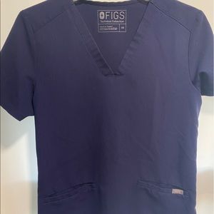 Figs two pocket scrub top